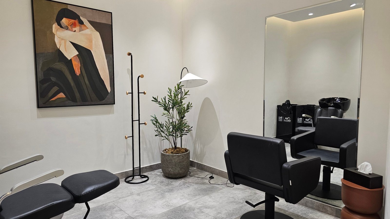 Mier Salon