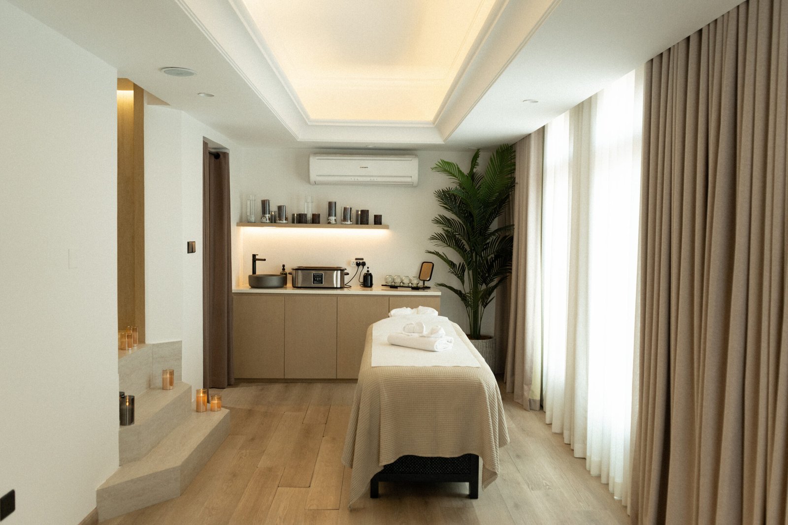 By Mikas beauty salon